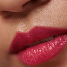 Carica l'immagine nel visualizzatore di Gallery, Lipstick 11 Amarillys