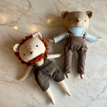 Carica l'immagine nel visualizzatore di Gallery, Gli animali di mamma Cerbiatta