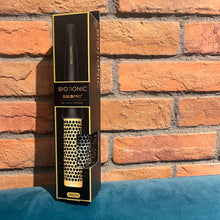 Carica l'immagine nel visualizzatore di Gallery, Spazzola rotonda Bioionic