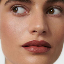 Carica l'immagine nel visualizzatore di Gallery, Lipstick 14 caralluma