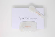 Carica l'immagine nel visualizzatore di Gallery, SET GUA SHA NUVOLETTA E CUCCHIAIO IN GIADA BIANCA