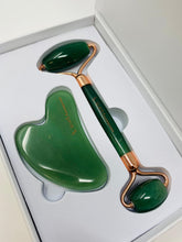 Carica l'immagine nel visualizzatore di Gallery, Guasha giada