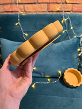 Carica l'immagine nel visualizzatore di Gallery, Piatto Silicone con Ventosa Leone