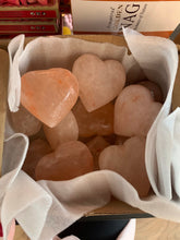 Carica l'immagine nel visualizzatore di Gallery, Saponette di sale Himalayano