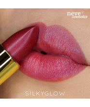 Carica l'immagine nel visualizzatore di Gallery, Silkyglow Lip balm illuminante e nutriente
