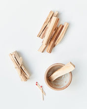 Carica l'immagine nel visualizzatore di Gallery, Palo santo