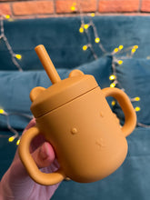 Carica l'immagine nel visualizzatore di Gallery, Tazza Silicone con Manici e Cannuccia Leone