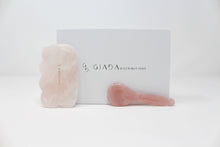 Carica l'immagine nel visualizzatore di Gallery, SET GUA SHA NUVOLETTA E CUCCHIAIO IN QUARZO ROSA