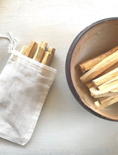 Carica l'immagine nel visualizzatore di Gallery, Palo santo